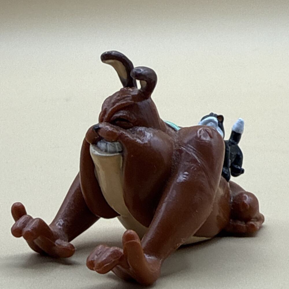 1996 Applause Looney Tunes Marc Anthony & Pussyfoot Holding Tight PVC Figurine